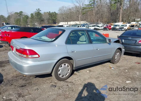 2002 Honda Accord 2.3 Lx from USA, damaged, VIN 1HGCG56492A162319